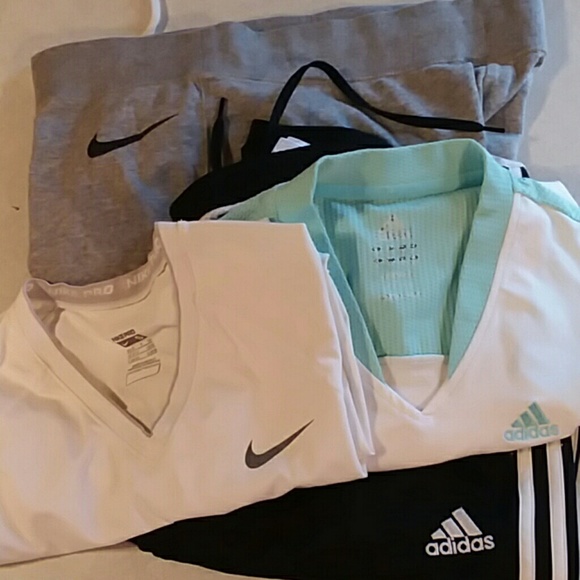 Nike Tops - Athletic bundle